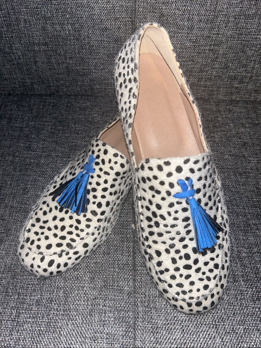 NEW-Women’s Dalmatian Print Loafers with Blue Tassel - Picture 8 of 8